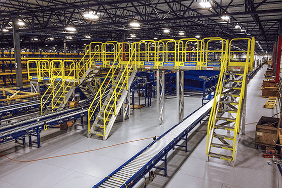 Heavy-duty aluminum access catwalk system installed