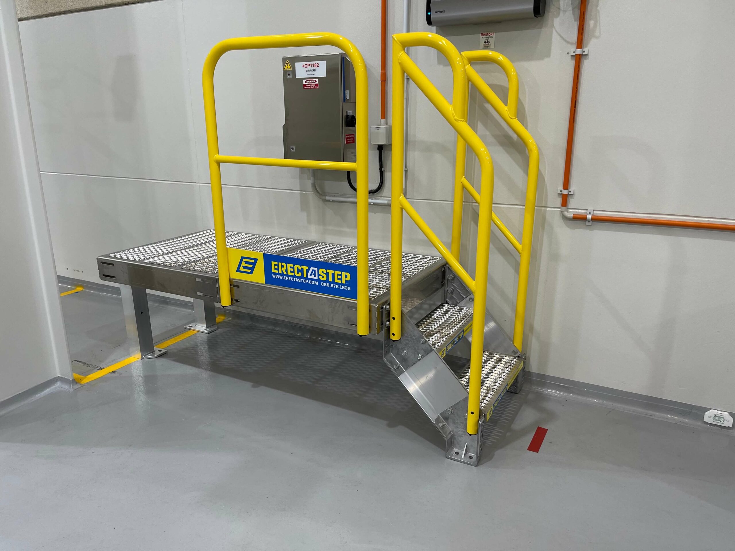 Access stairs & platform