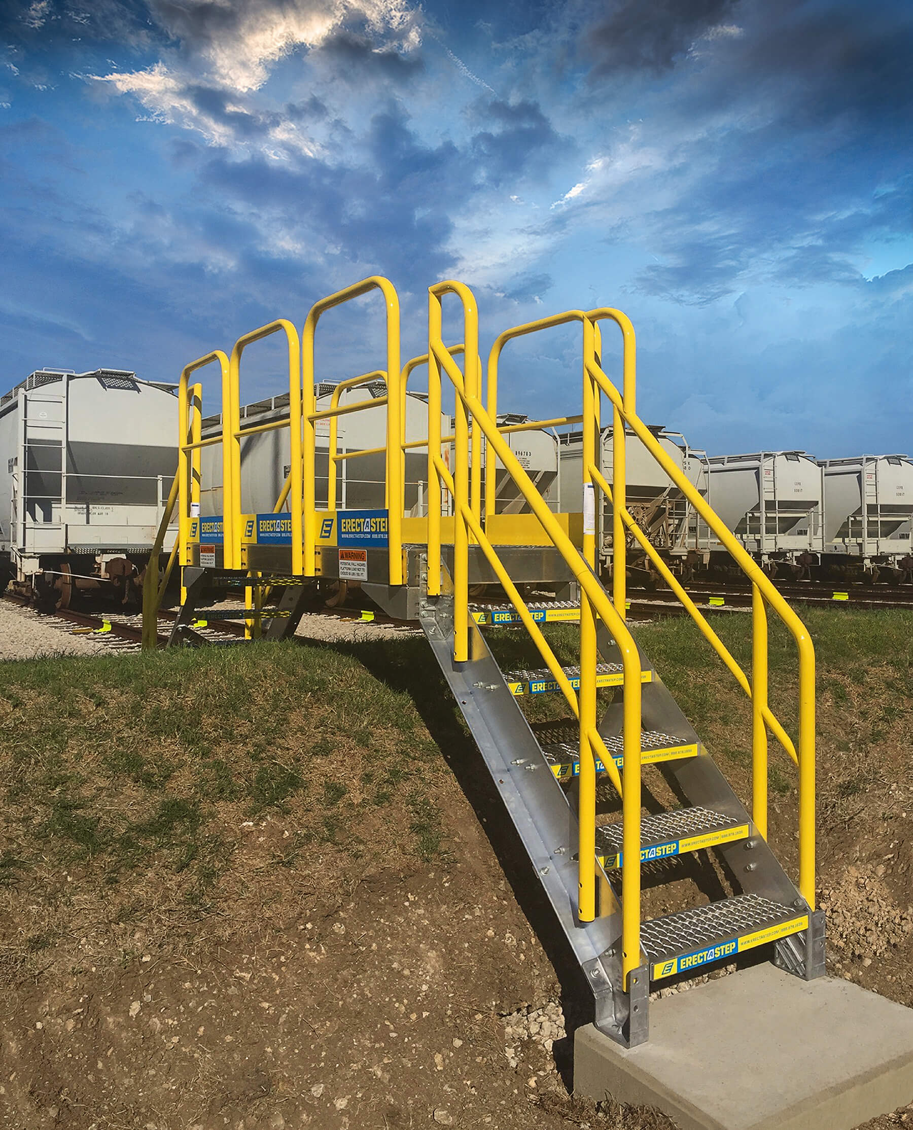 ErectaStep Railcar EarthBerm 5-Step Crossover Stairs